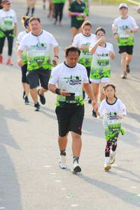 BIB: 1083
                            <button type="button" onclick="openModal(3553632)" class="btn btn-primary btn-sm float-right btn-popup" data-toggle="modal" data-target=".modal-high-quality">
                        <i class="fas fa-shopping-cart"></i> Add to Cart
                    </button>
                                            <button type="button" onclick="isThisMe(3553632, true)" class="btn btn-success btn-sm float-right btn-popup btn-isme hidden" data-toggle="tooltip" data-placement="bottom" title="นี่คือรูปของคุณใช่ไหม คลิกที่นี่เพื่อเอาเข้าอัลบั้ม">
                        <i class="fas fa-plus"></i> Add to album
                    </button>
                    <button type="button" onclick="isThisMe(3553632, false)" class="btn btn-warning btn-sm float-right btn-popup btn-isnotme hidden">
                        <i class="fas fa-ban"></i> Remove from album
                    </button>